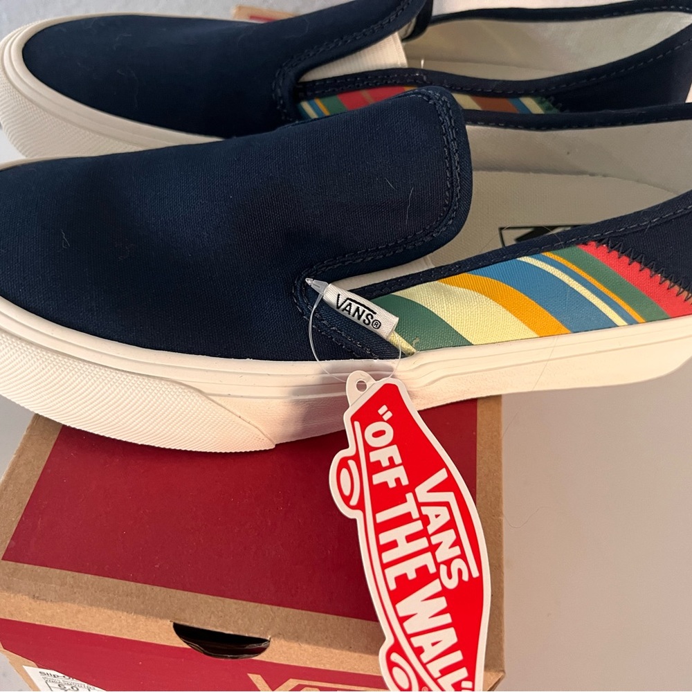 Vans Retro Stripes Slip-On SF slip ons - NWT